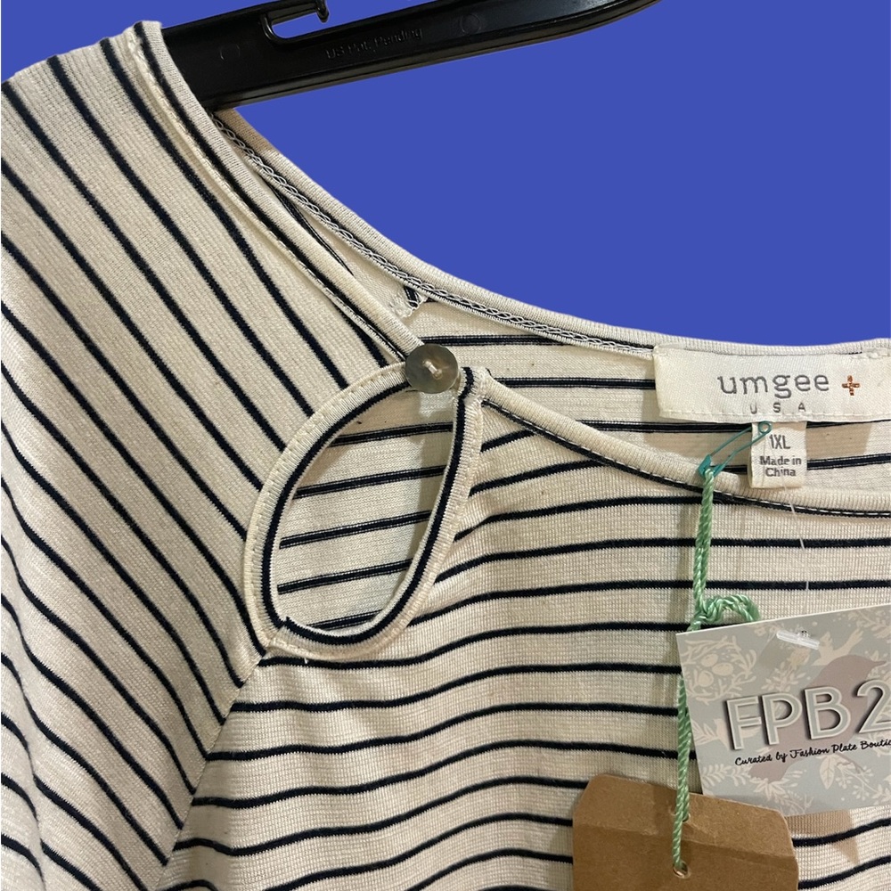 Umgee A line 3/4 sleeve Tunic Sz 1XL NWT - Picture 3 of 7